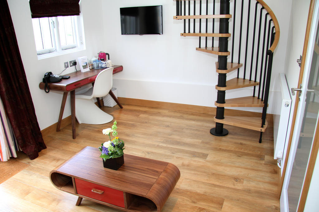 The Vineyard Lamberhurst Room photo
